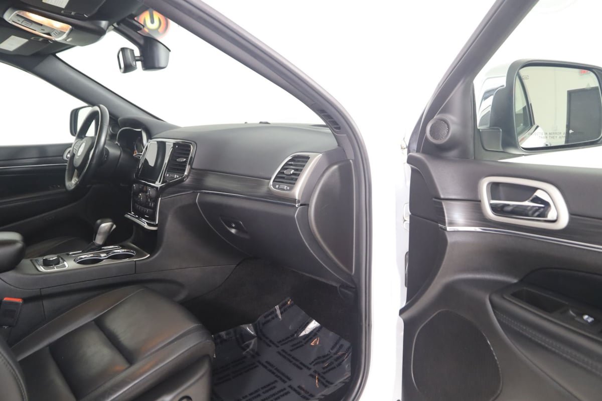 Used 2021 Jeep Grand Cherokee Limited AWD/4WD image 40