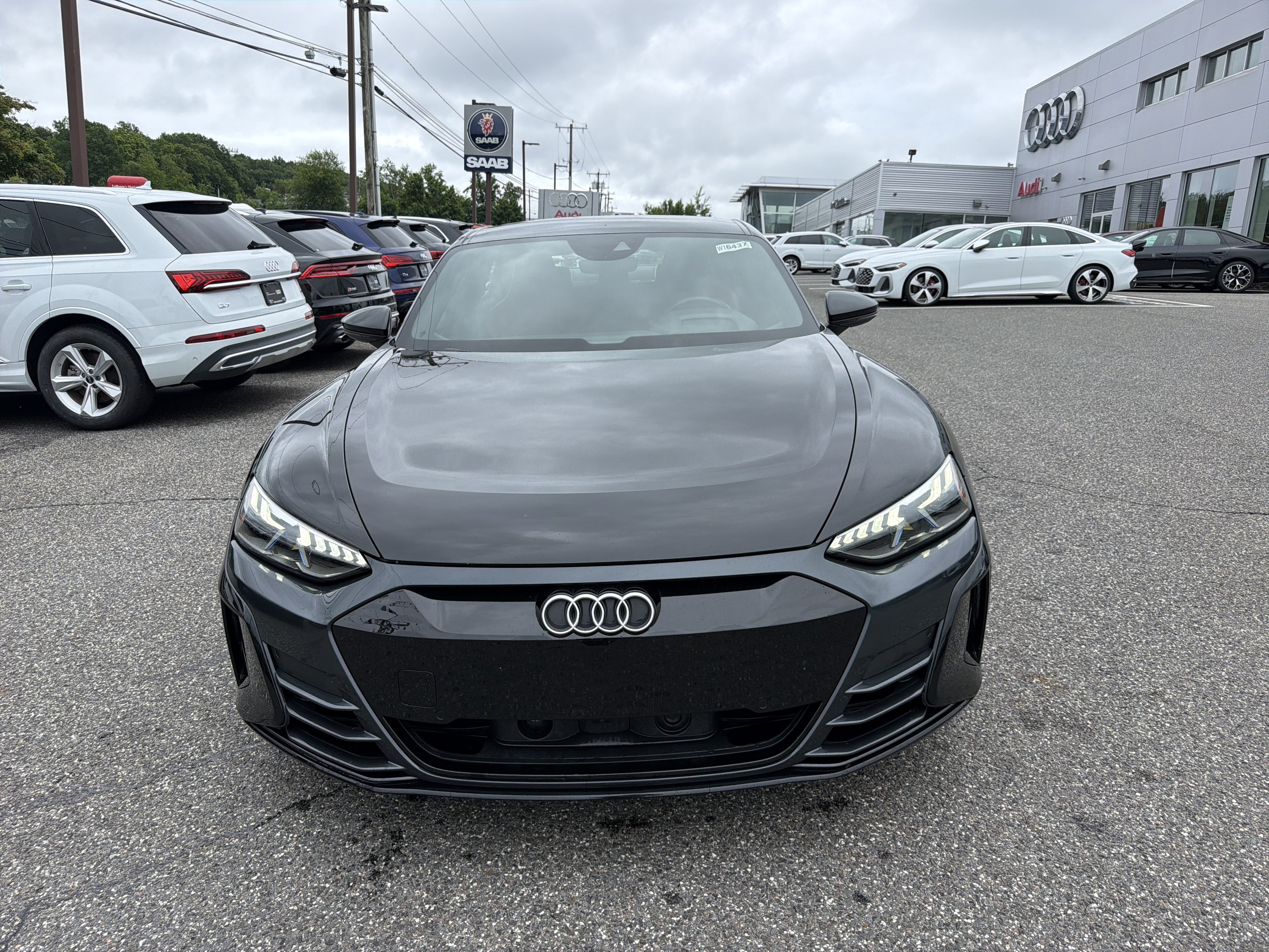 Certified 2024 Audi e-tron GT Prestige w/ Prestige Package AWD/4WD image 2