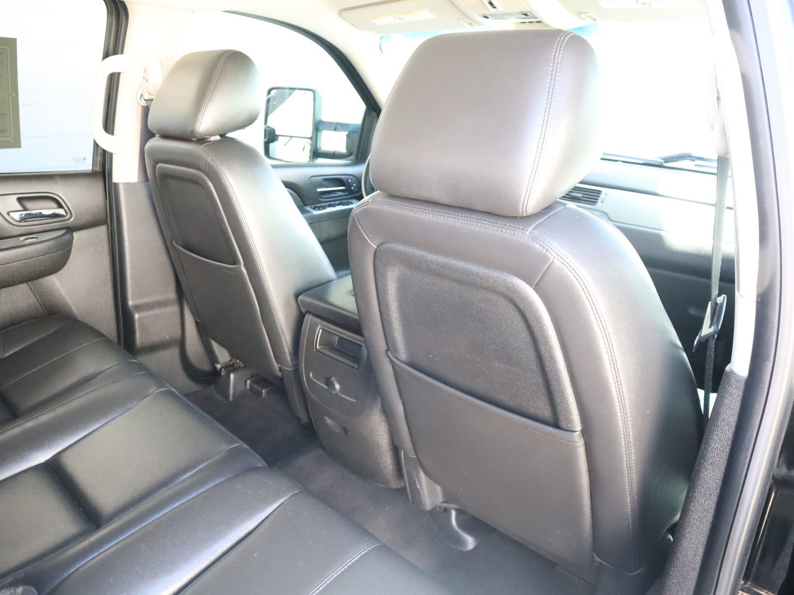 Used 2012 Chevrolet Silverado 2500 LTZ w/ LTZ Plus Package AWD/4WD image 46