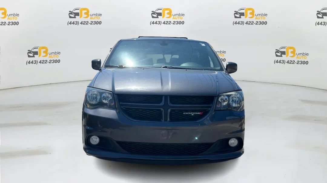 Used 2018 Dodge Grand Caravan GT FWD image 2