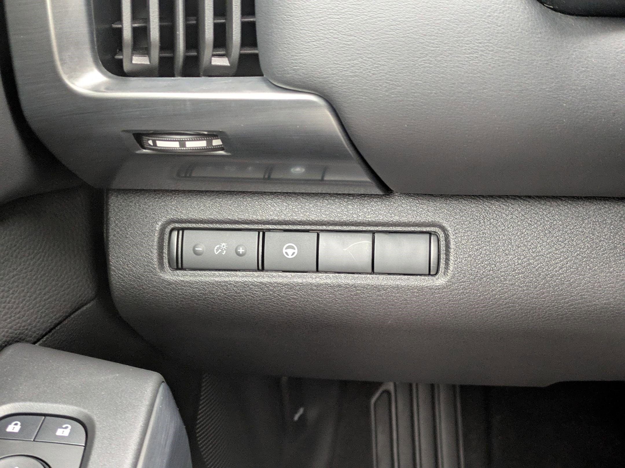 Used 2024 Nissan Pathfinder Rock Creek image 16