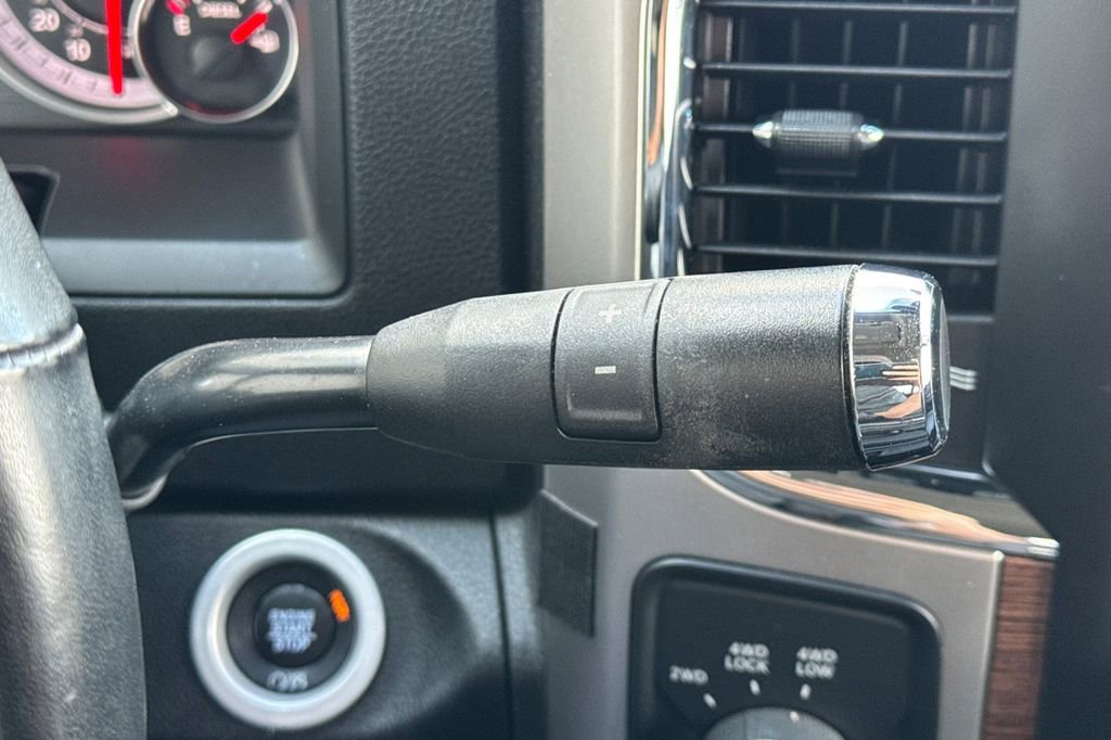 Used 2018 RAM 2500 Laramie image 25