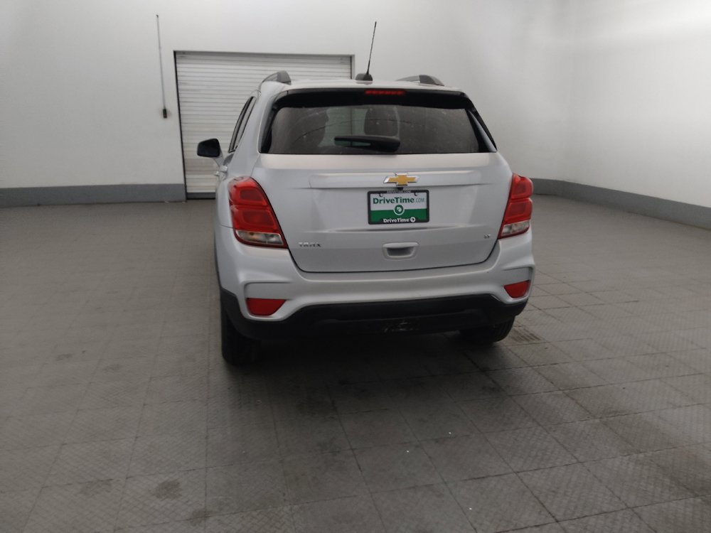 Used 2020 Chevrolet Trax LT FWD image 6