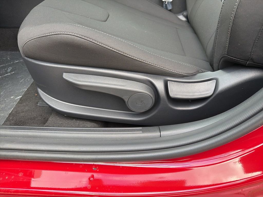 New 2026 Hyundai Elantra Sport FWD image 14