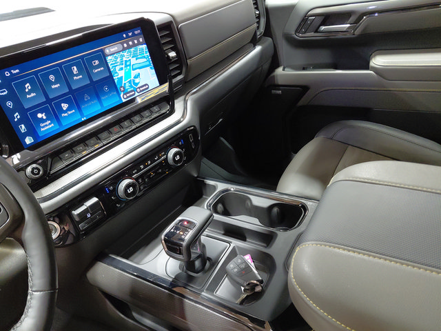 Used 2024 Chevrolet Silverado 1500 ZR2 w/ Technology Package AWD/4WD image 41