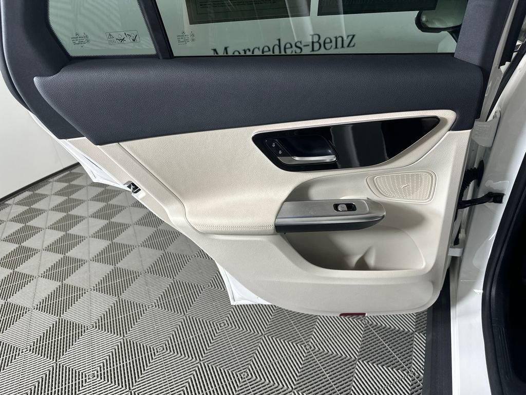 Certified 2026 Mercedes-Benz GLC 300 4MATIC image 24