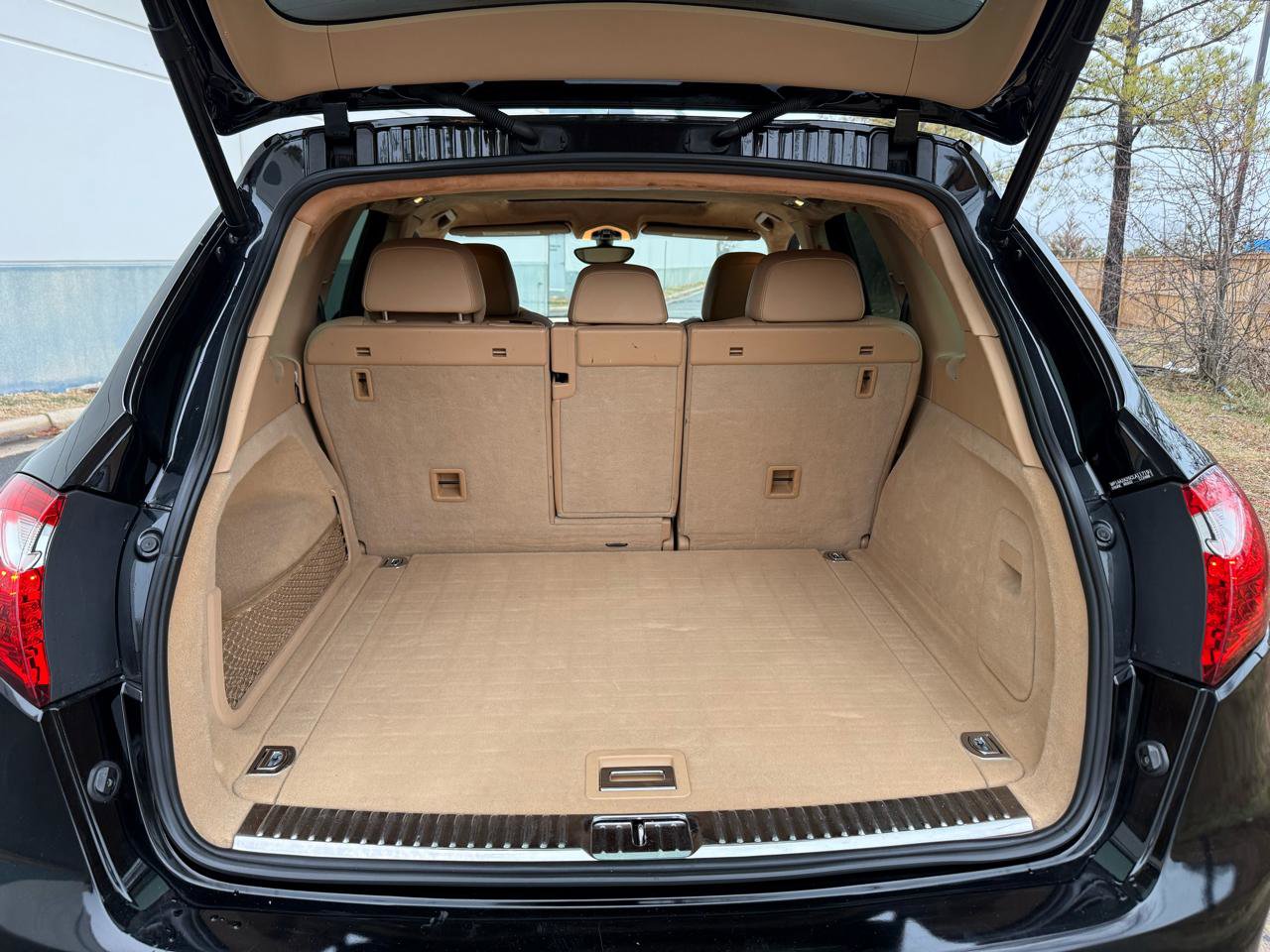 Used 2012 Porsche Cayenne image 21