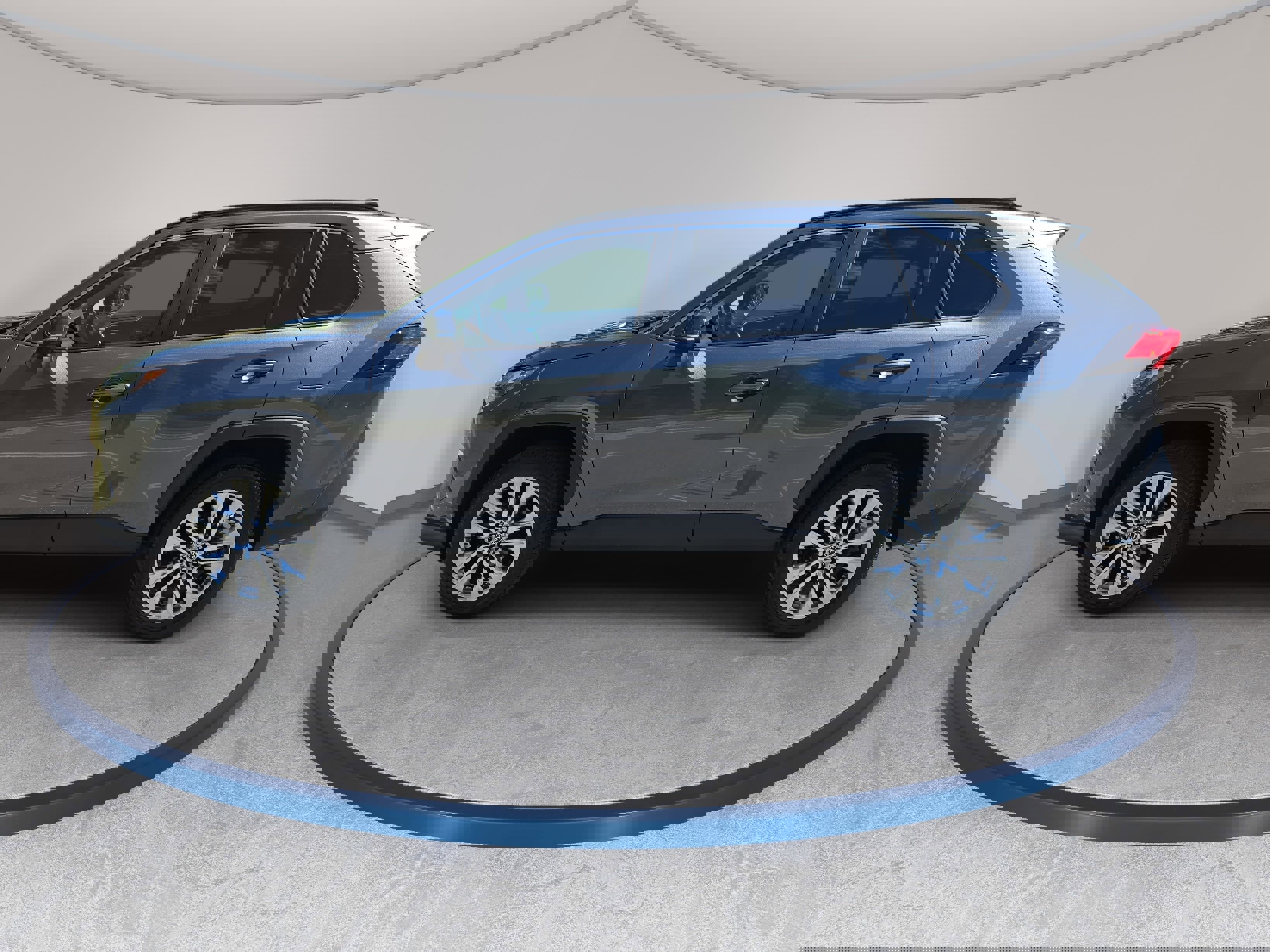 Used 2023 Toyota RAV4 XLE Premium FWD image 8