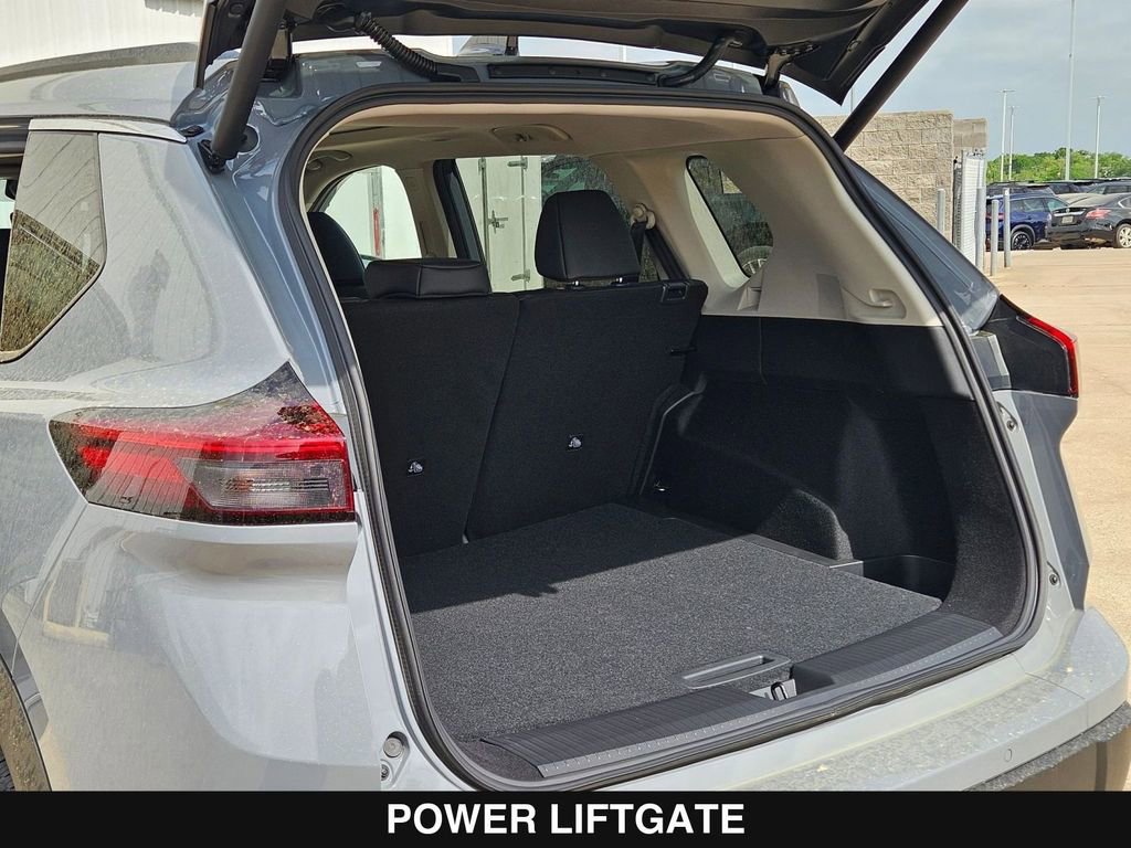 New 2026 Nissan Rogue SV image 28