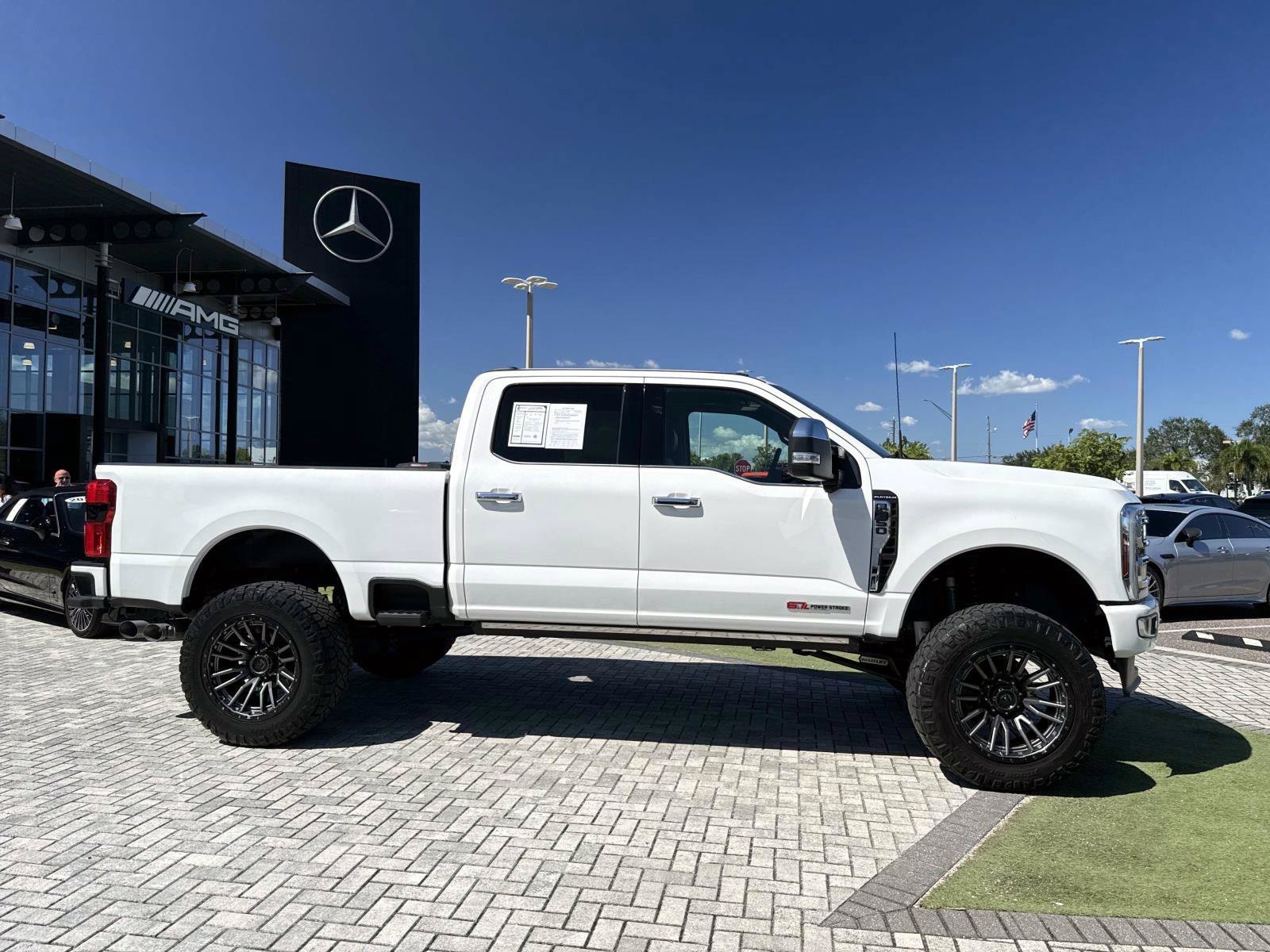 Used 2024 Ford F350 Platinum AWD/4WD image 6