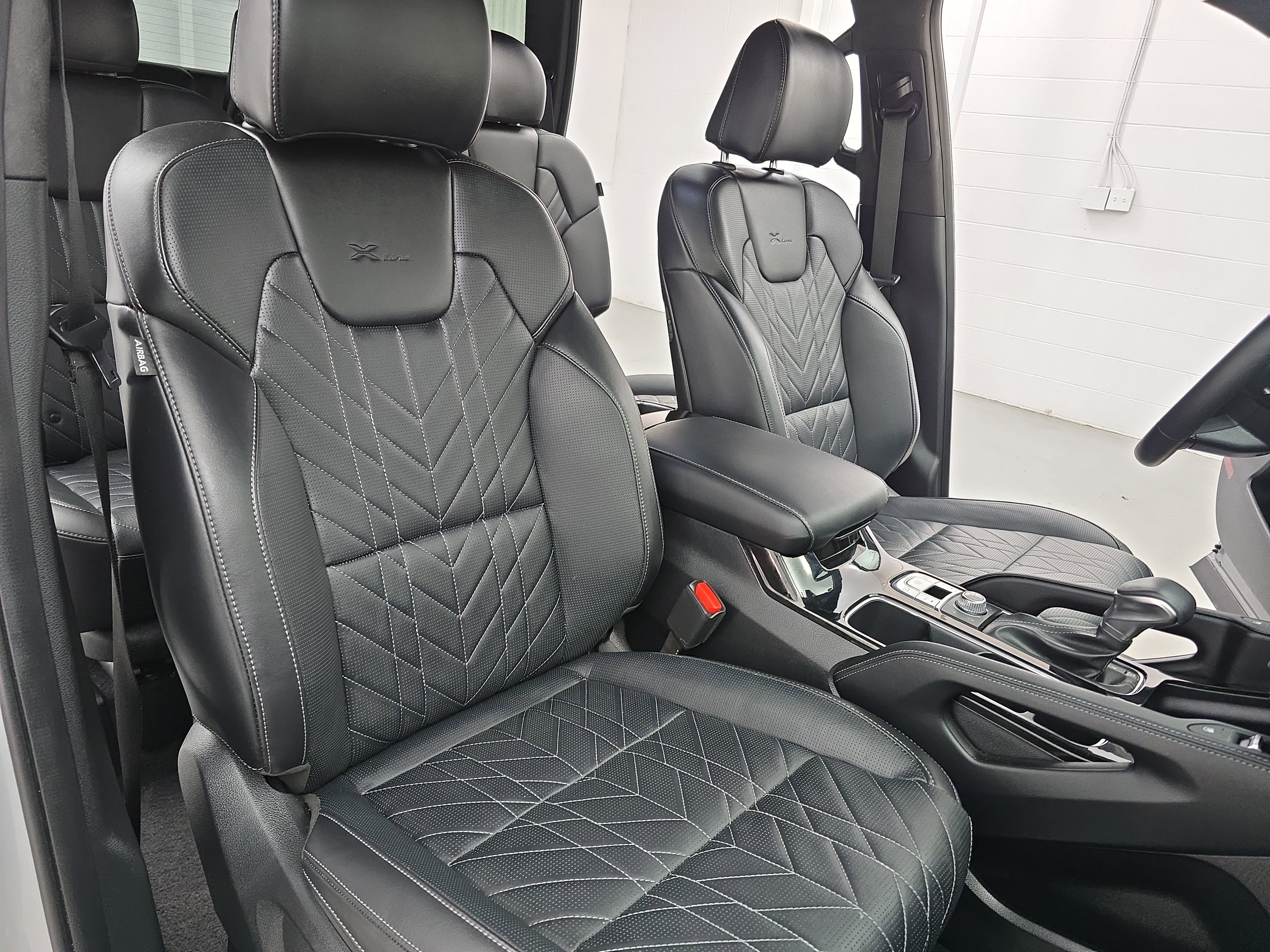 Used 2025 Kia Telluride SX Prestige X-Line image 10