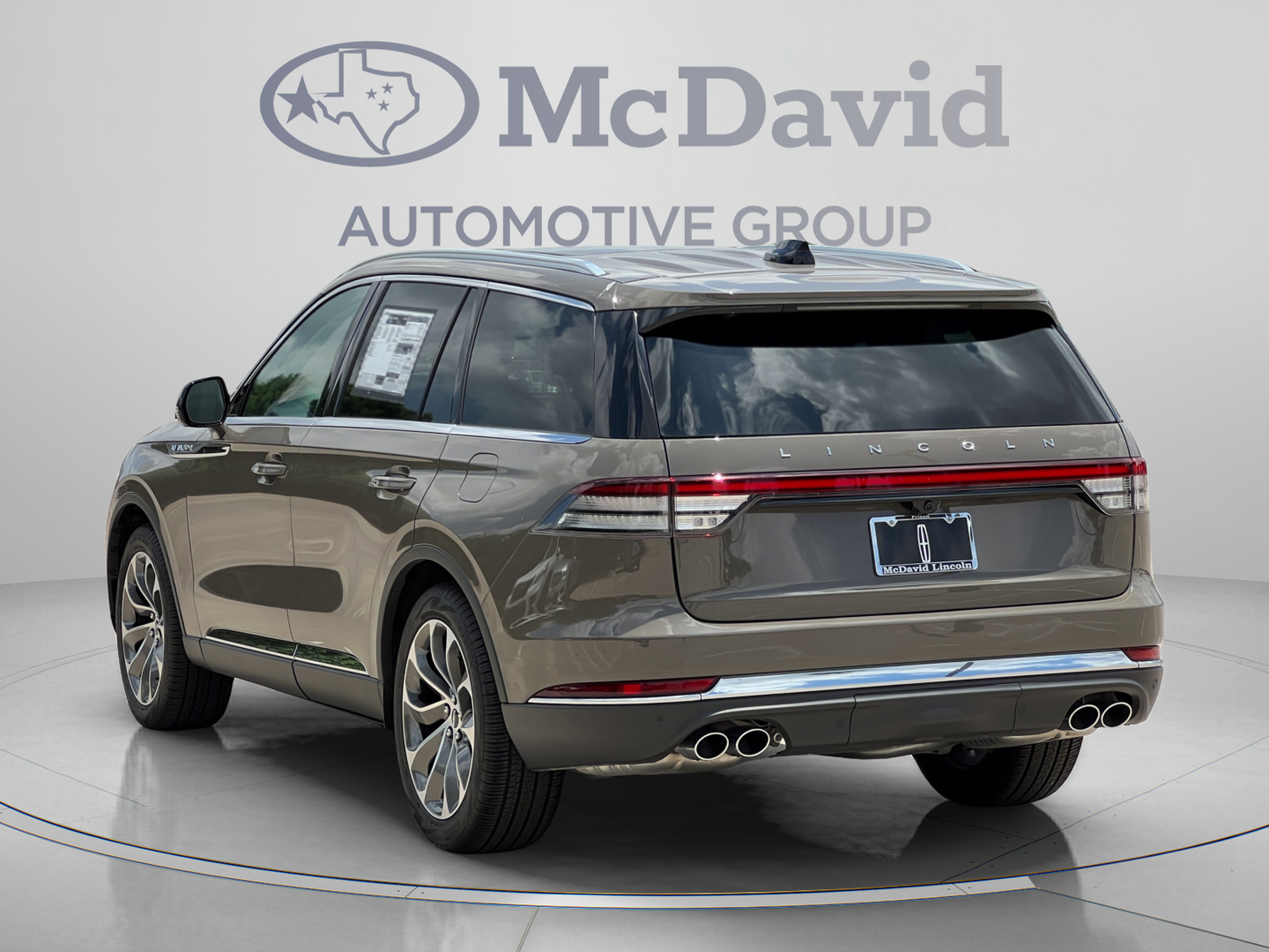 New 2025 Lincoln Aviator Reserve w/ Illumination Package RWD image 5
