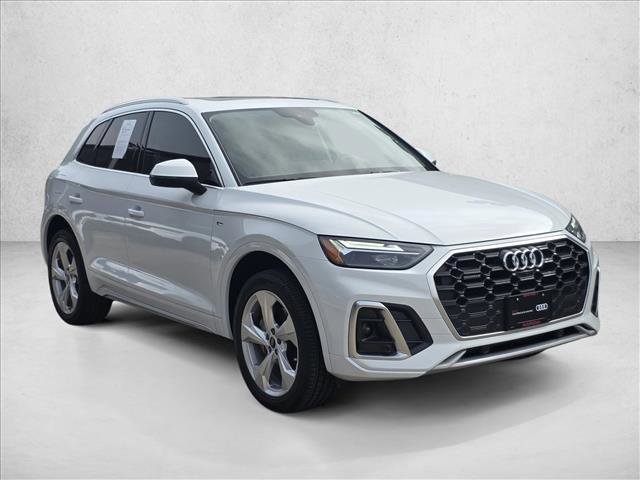 Certified 2023 Audi Q5 2.0T Premium Plus w/ Premium Plus Package AWD/4WD image 3