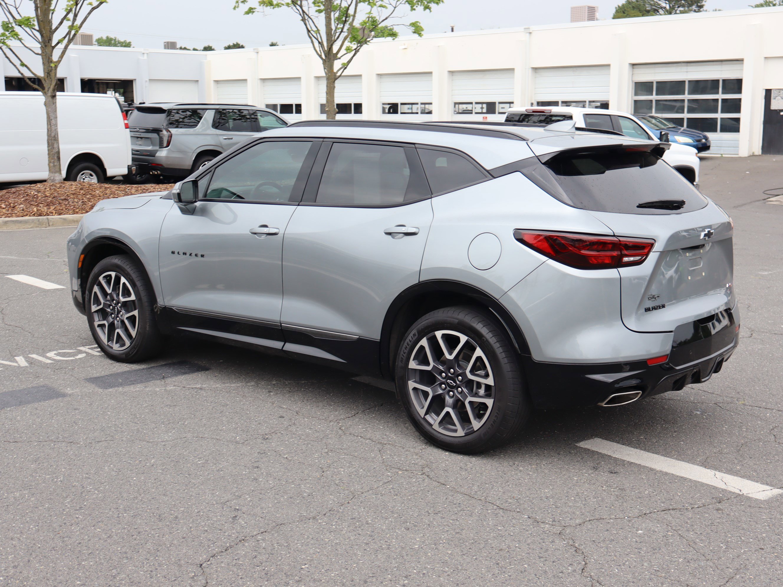 Used 2024 Chevrolet Blazer RS w/ Driver Confidence II Package FWD image 19