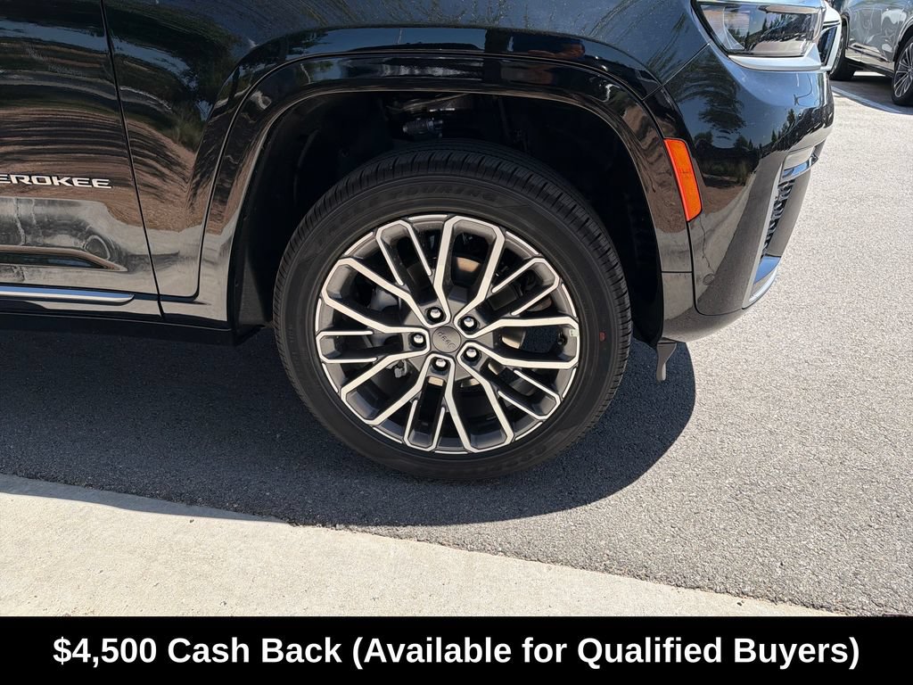 New 2026 Jeep Grand Cherokee Summit AWD/4WD image 14