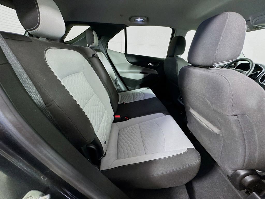 Used 2019 Chevrolet Equinox LS w/ LS Convenience Package AWD/4WD image 31