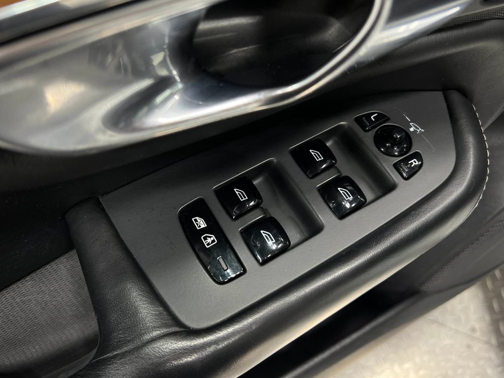 Used 2018 Volvo XC90 T6 Inscription w/ Protection Package Premier AWD/4WD image 17