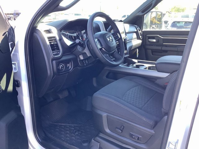 Used 2025 RAM 2500 Lone Star image 7
