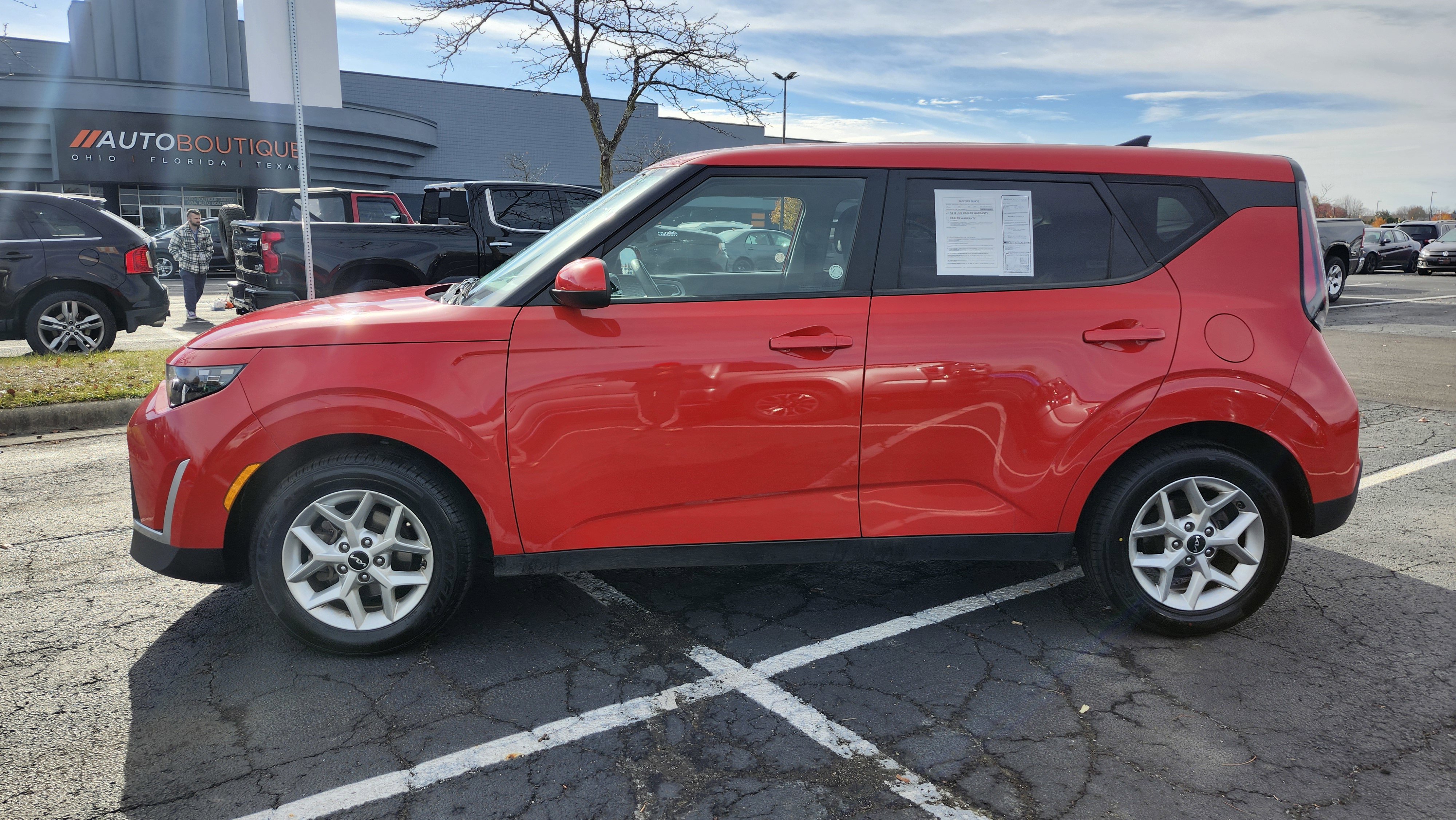 Used 2024 Kia Soul LX w/ Option Group 015 image 14