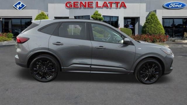 Certified 2023 Ford Escape ST-Line Elite w/ Premium Technology Package image 9