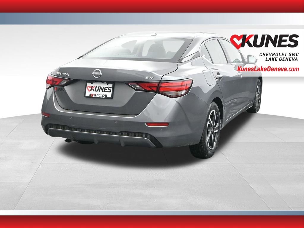 Used 2024 Nissan Sentra SV image 9