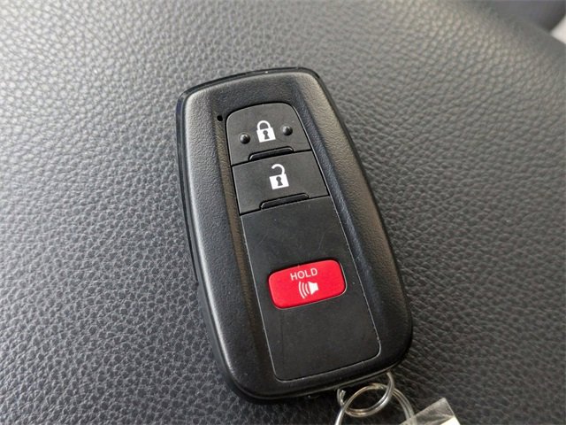 Used 2024 Toyota RAV4 XLE image 31