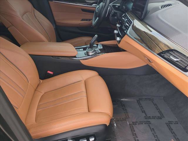 Used 2021 BMW M550i xDrive AWD/4WD image 22