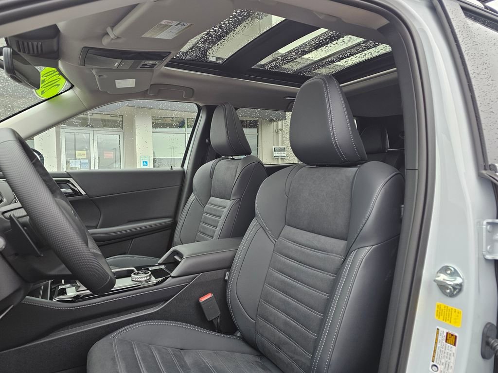 New 2026 Mitsubishi Outlander Trail Edition image 18