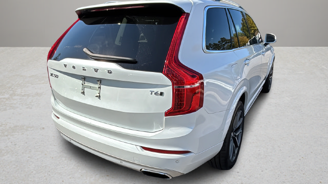 Used 2017 Volvo XC90 T6 Momentum w/ Vision Package AWD/4WD image 41
