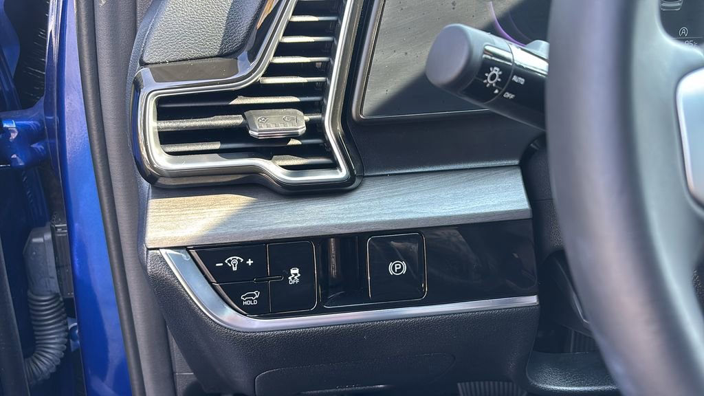 Used 2024 Kia Sportage X-Line w/ X-Line Premium Package image 15