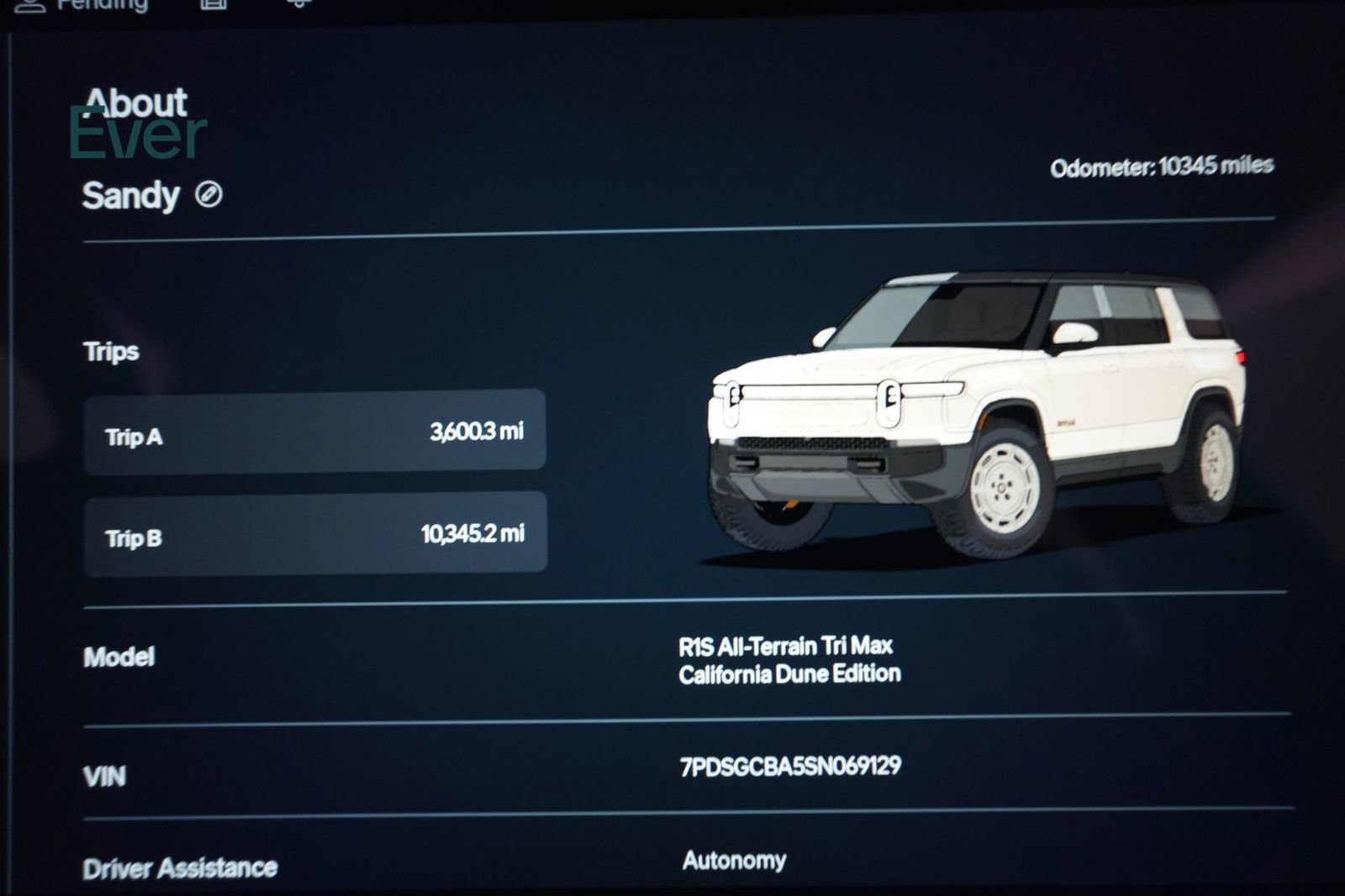 Used 2025 Rivian R1S Adventure AWD/4WD image 7