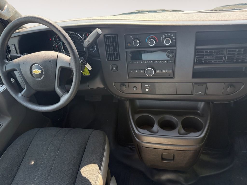 Used 2024 Chevrolet Express 2500 w/ Driver Convenience Package RWD image 10