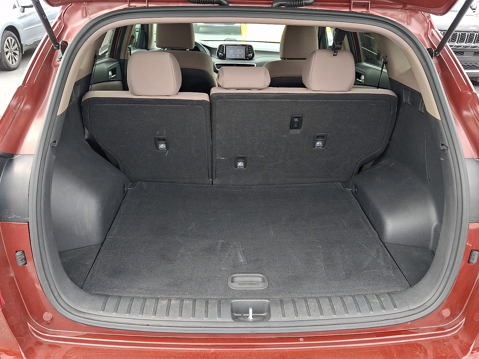 Used 2019 Hyundai Tucson SE w/ Cargo Package AWD/4WD image 28