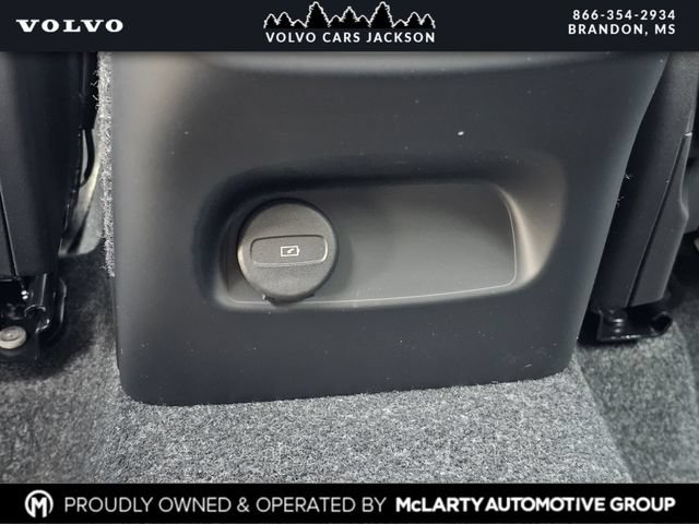New 2026 Volvo XC40 B5 Core w/ Protection Package Premier AWD/4WD image 15