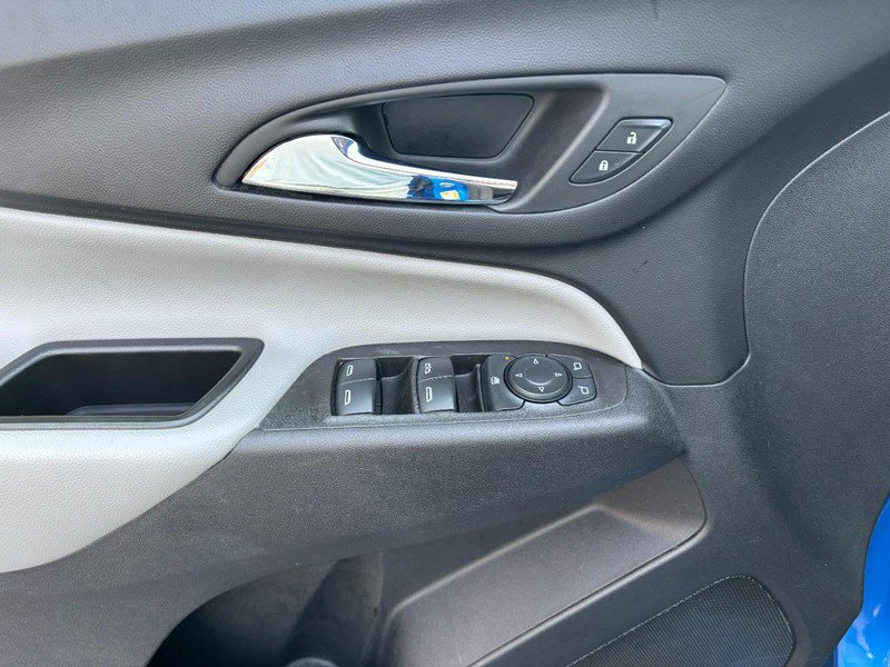Used 2024 Chevrolet Equinox LS FWD image 18