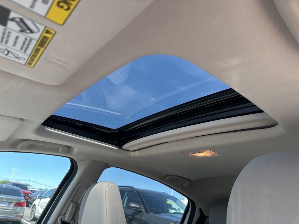 Used 2016 Honda HR-V EX image 5