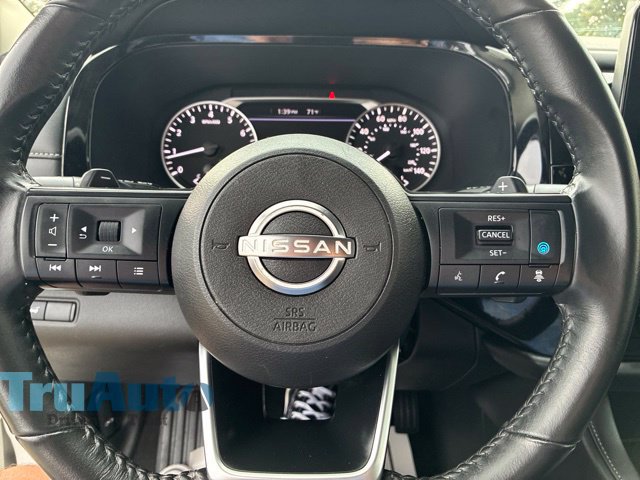 Used 2025 Nissan Pathfinder SV AWD/4WD image 26