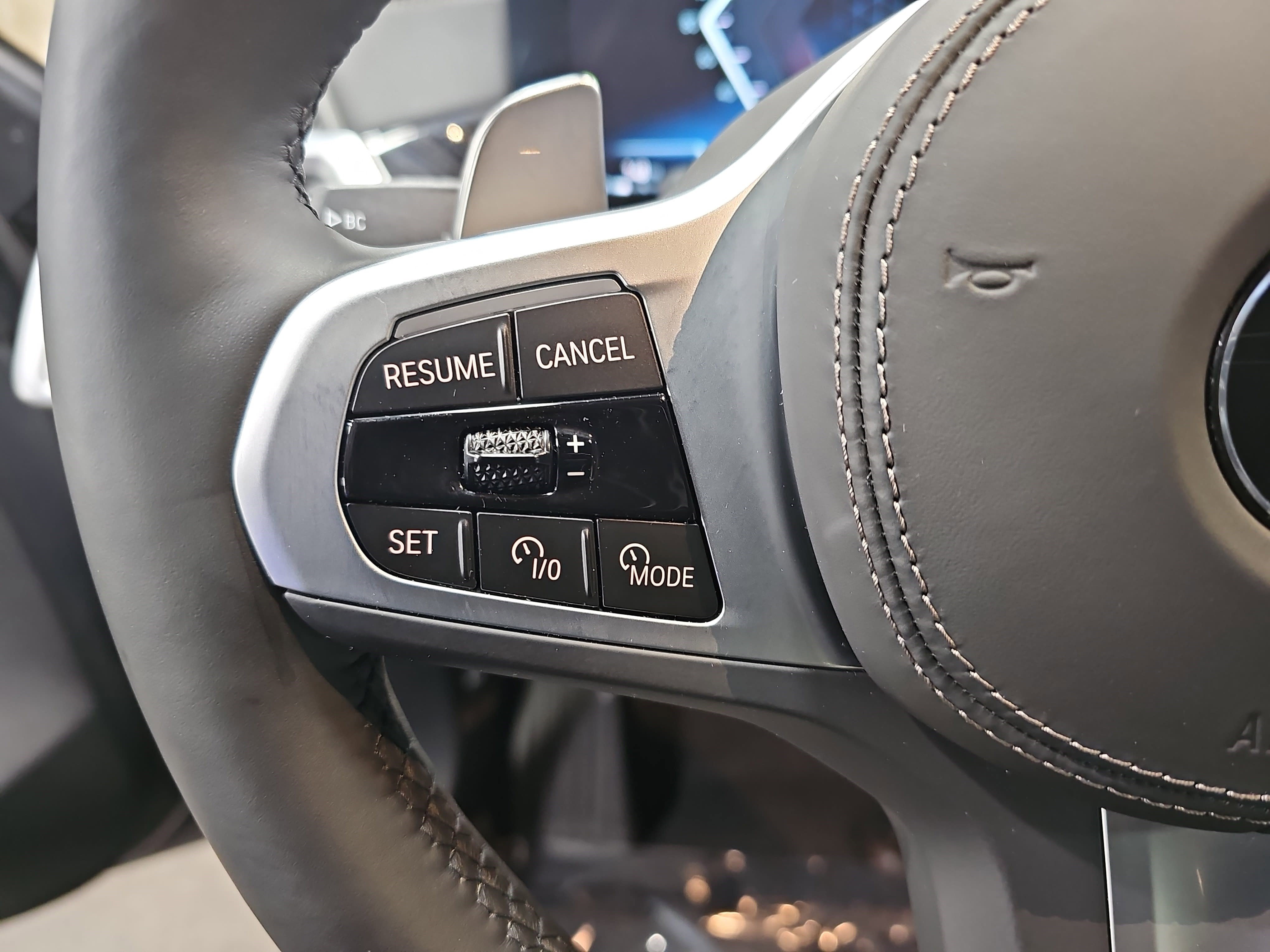 Used 2025 BMW X5 xDrive40i w/ M Sport Package image 18