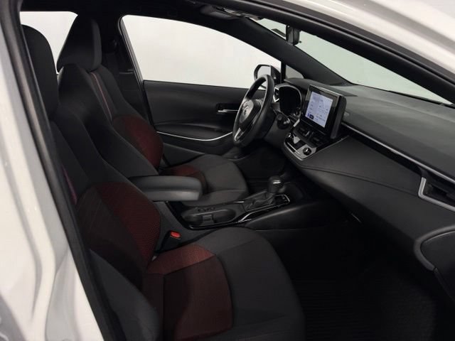 Used 2025 Toyota Corolla SE FWD image 15