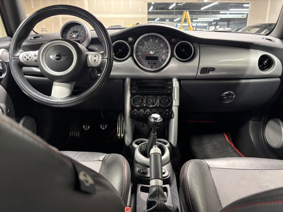 Used 2006 MINI Cooper S image 14
