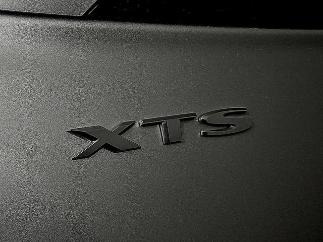Used 2018 Cadillac XTS Luxury image 31