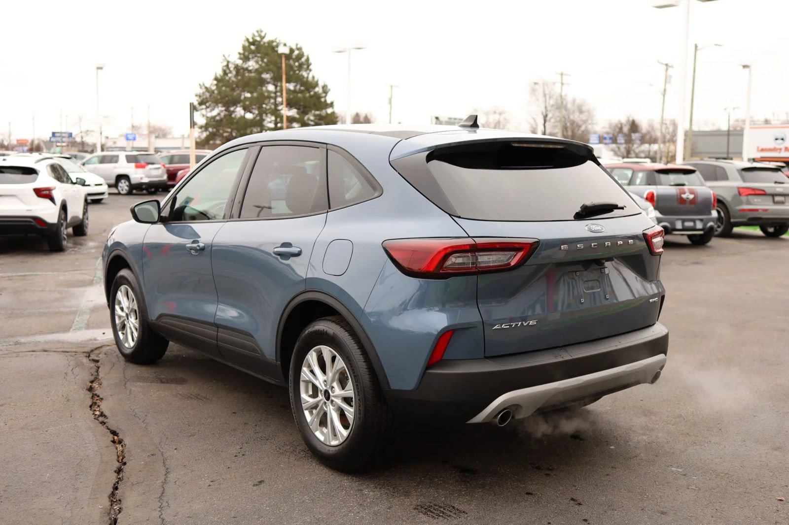 Used 2025 Ford Escape Active w/ Cold Weather Package AWD/4WD image 7