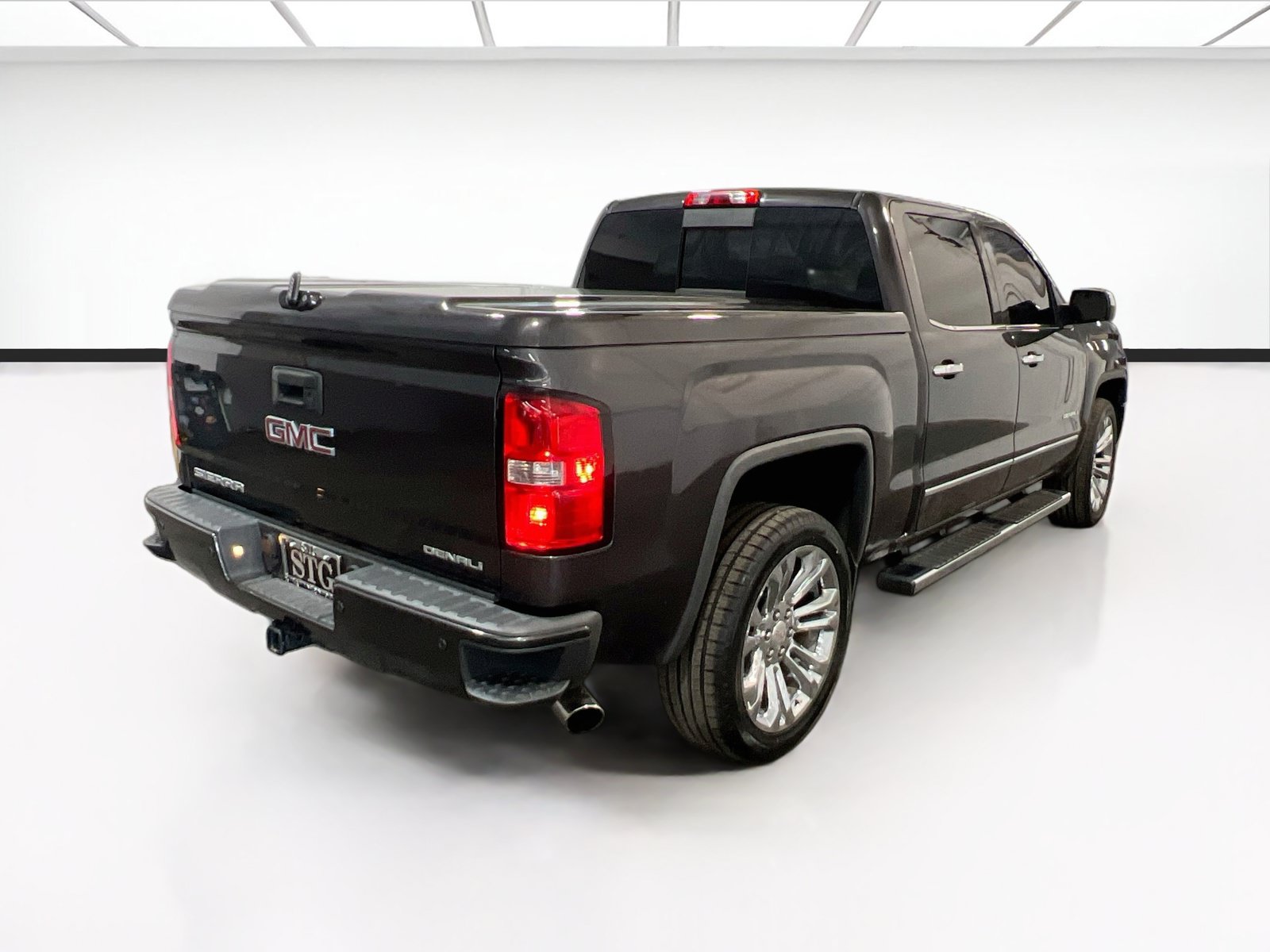 Used 2015 GMC Sierra 1500 Denali AWD/4WD image 4