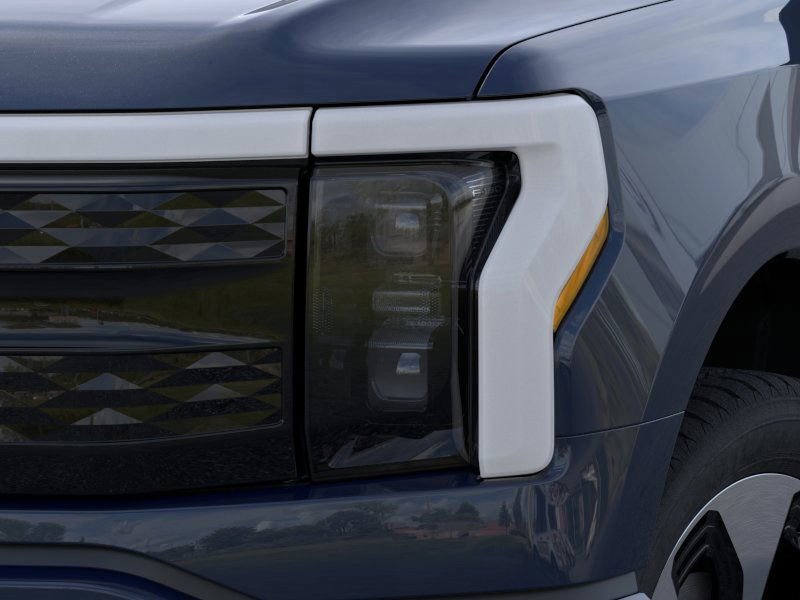 New 2025 Ford F150 Lightning Platinum image 25