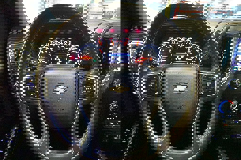 Used 2020 Chevrolet Silverado 2500 LTZ w/ LTZ Plus Package image 14