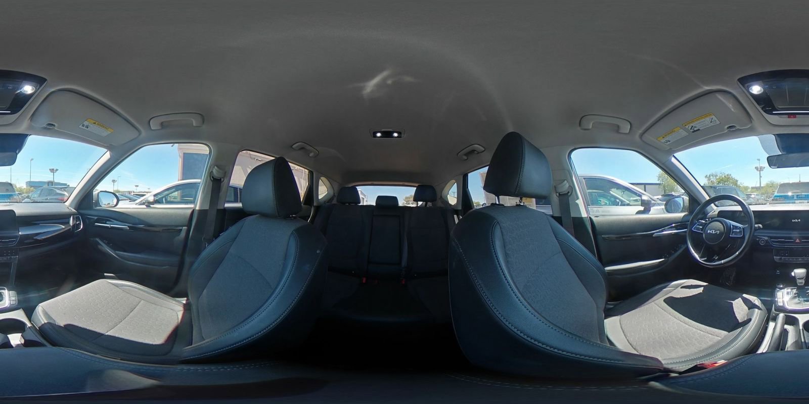 Used 2025 Kia Seltos S image 42