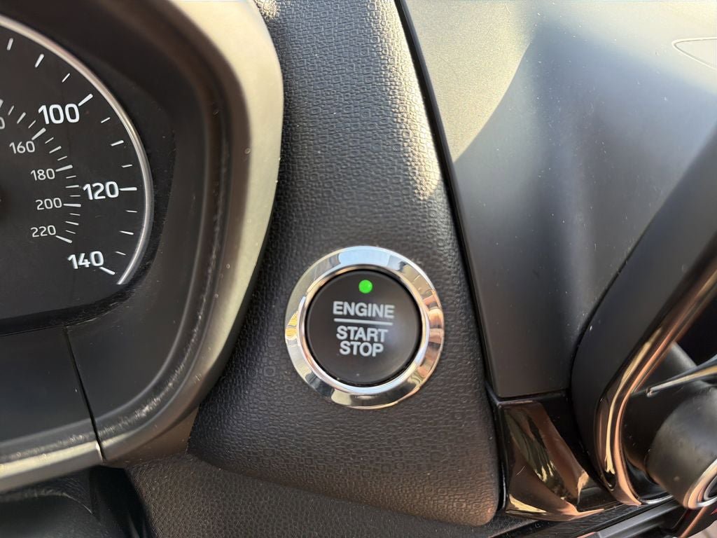 Used 2020 Ford EcoSport Titanium image 29