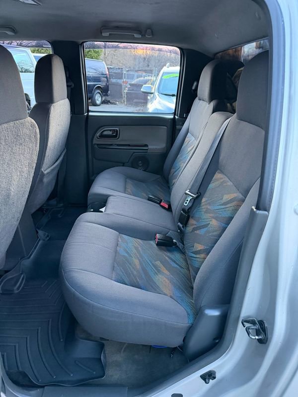 Used 2005 GMC Canyon SLE AWD/4WD image 10