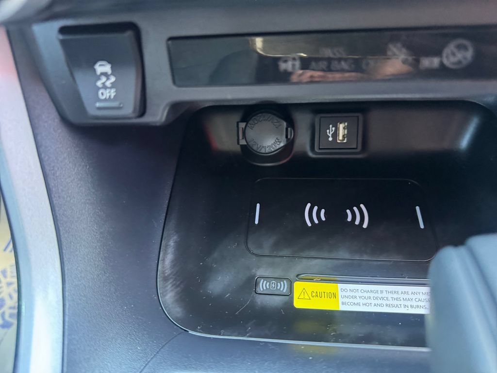 Used 2025 Toyota RAV4 Woodland Edition AWD/4WD image 18