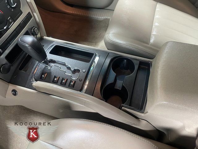 Used 2005 Jeep Grand Cherokee Laredo image 17